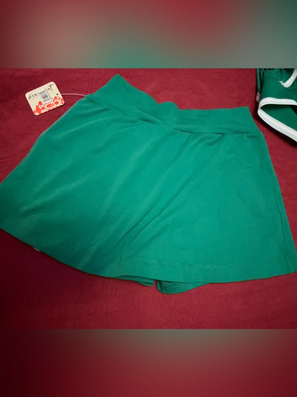 FP Movement by Free People Green Glow Performance Skort and Top Set - Picture 10 of 11